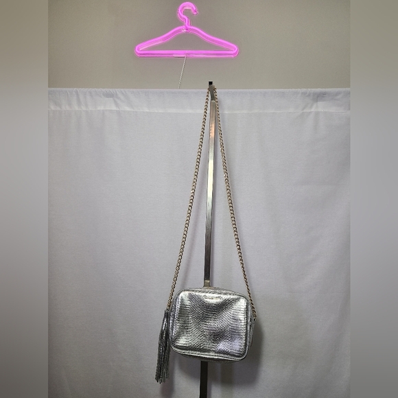 NEW Victorias secret crossbody purse - Picture 4 of 5